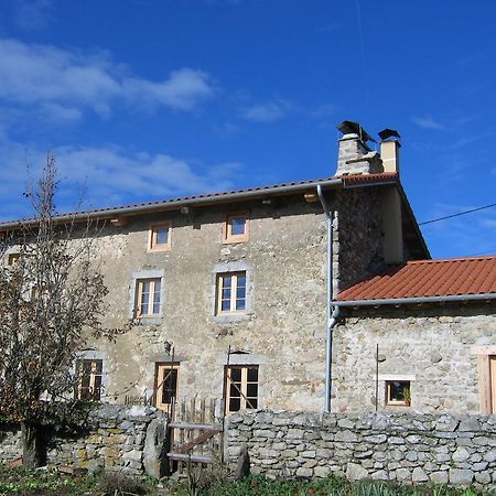 Bed and Breakfast La Ferme Des Genets Medeyrolles Экстерьер фото